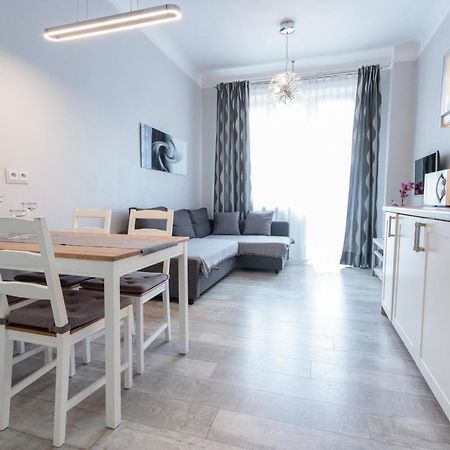 Rental Apartments Krochmalna Warschau Buitenkant foto